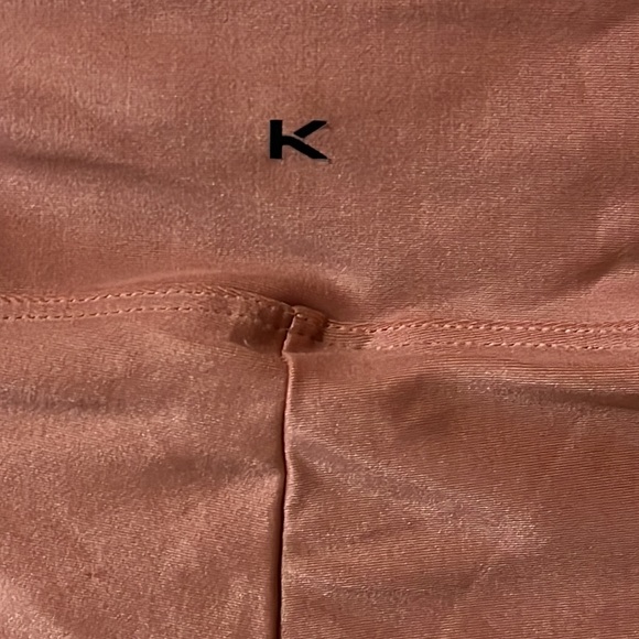 Koral Lustrous Infinity High Rise Legging - Picture 13 of 16